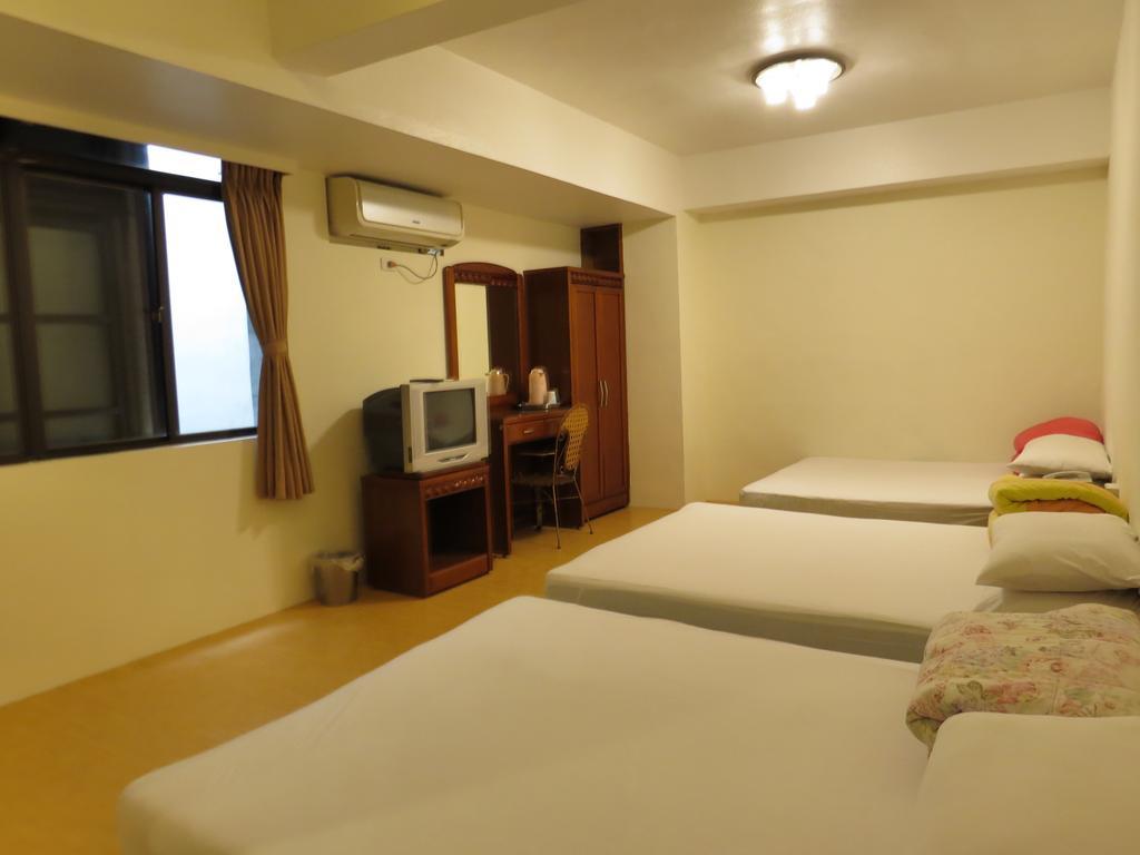 Chantai Hotel Città di Hualien Esterno foto