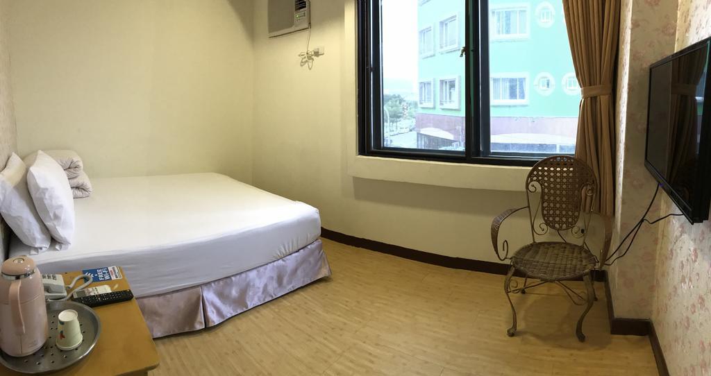 Chantai Hotel Città di Hualien Esterno foto