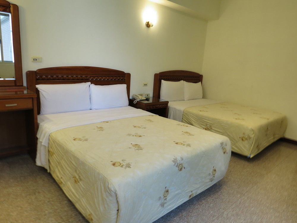 Chantai Hotel Città di Hualien Esterno foto